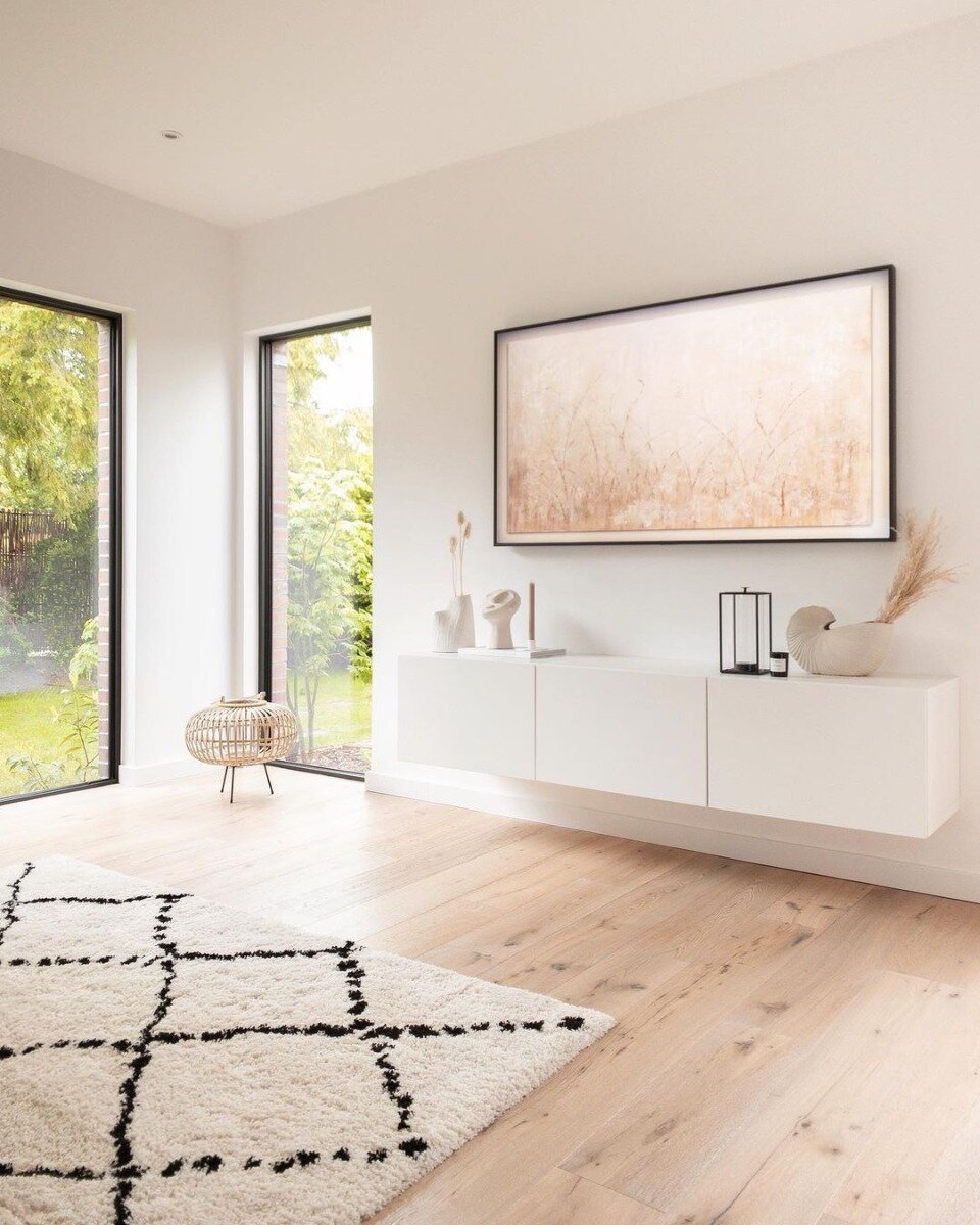 Living room with a minimalist sideboard