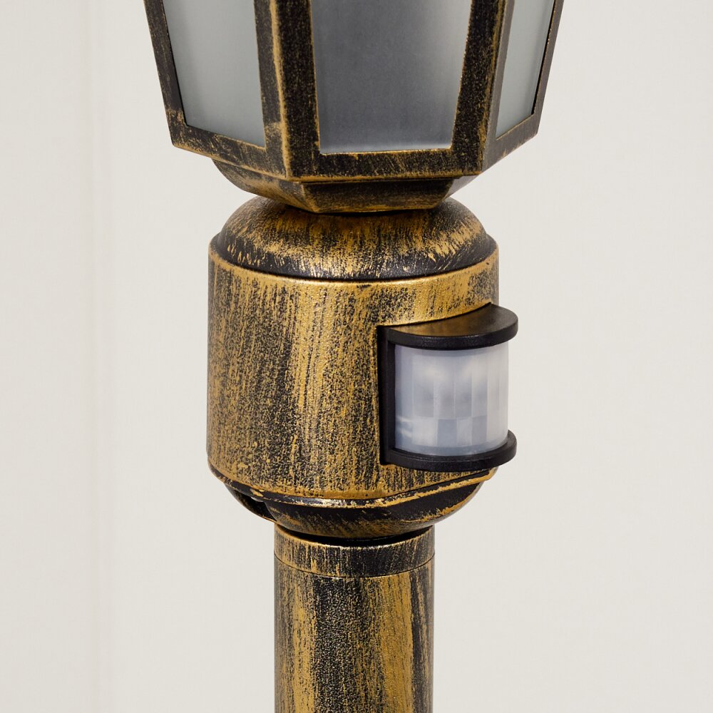 Loria path light brown, gold, black, 1-light source, Motion sensor