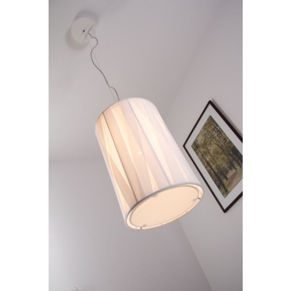 Bernd Unrecht Cross pendant light white, 1-light source